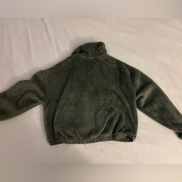 Vuori Cozy Sherpa Jacket "Dusty Pine" Green - Picture 2 of 3